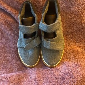 Cat & Jack boys felt gray ankle boots sz 12